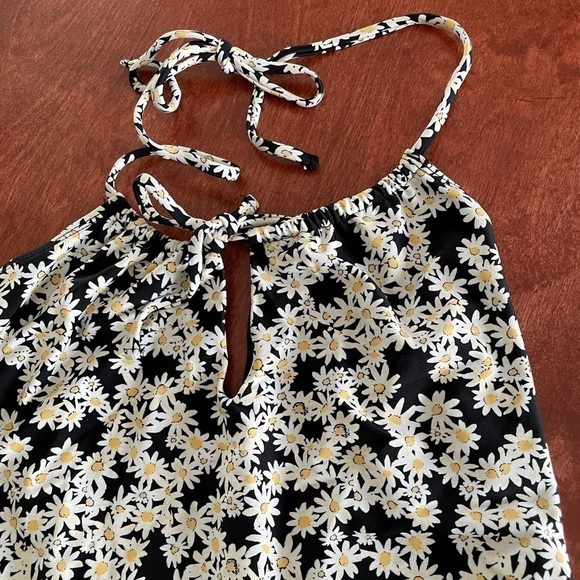 TopShop Halter high Neck Swimsuit One Piece Lined Ditsy Floral Keyhole 10 Black - Picture 5 of 11